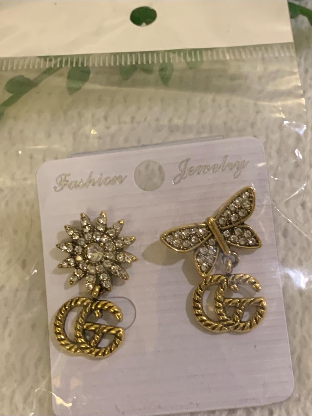 FASHION EARRINGS ✨ - Picture 3 of 6